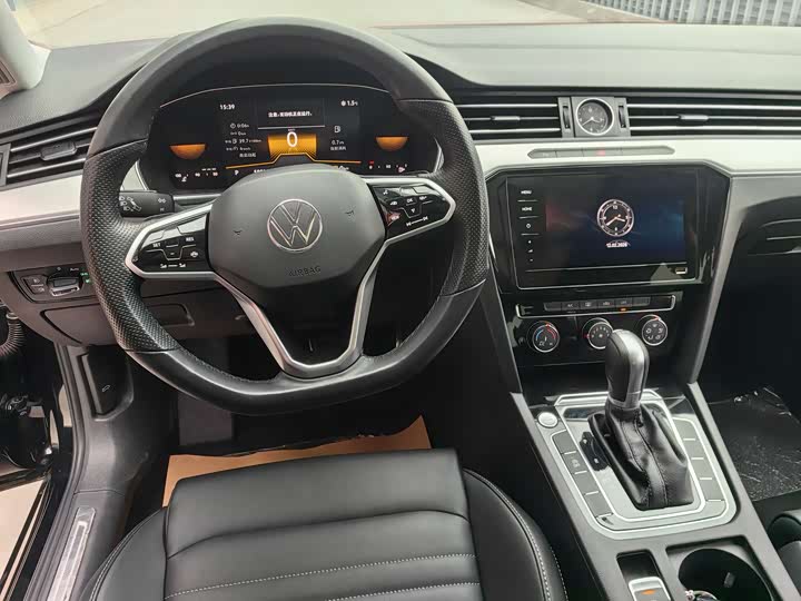 Фото 8 - Volkswagen Magotan