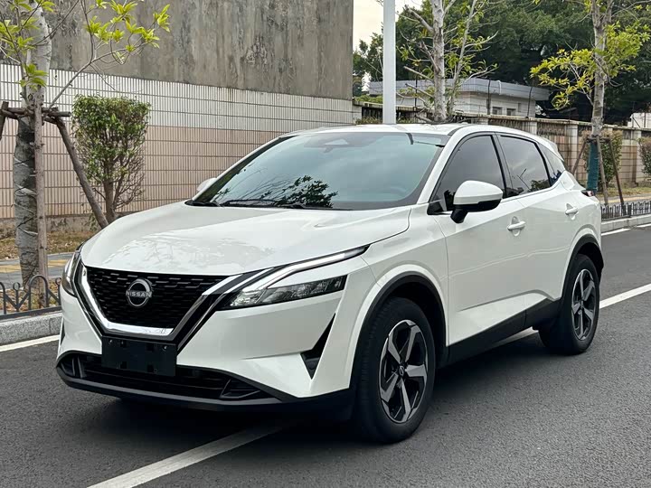 Фото 1 - Nissan Qashqai