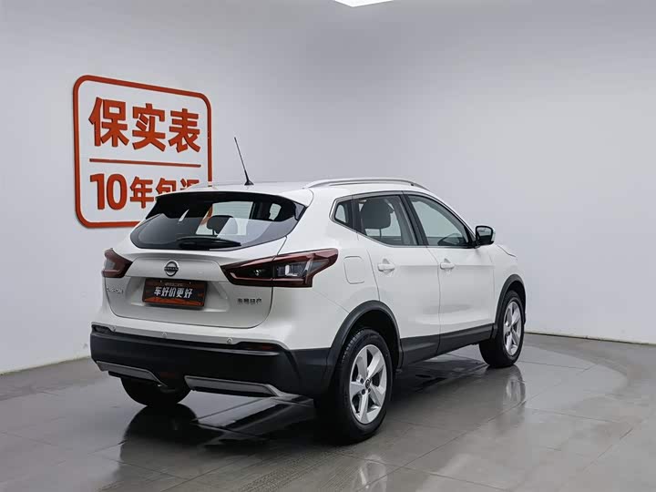 Фото 2 - Nissan Qashqai