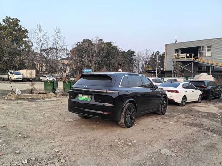 Фото 9 - LiXiang L7