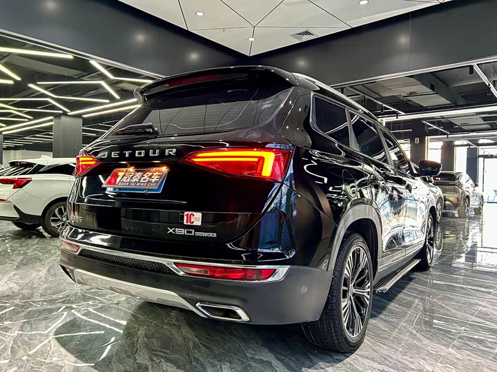 Фото 5 - Jetour X90