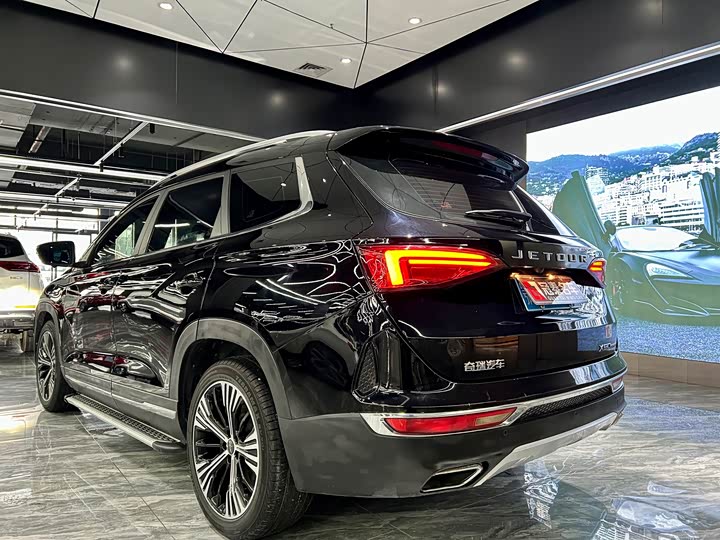 Фото 7 - Jetour X90