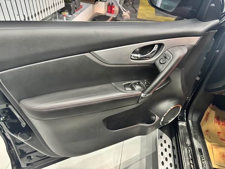 Фото 7 - Nissan Qashqai