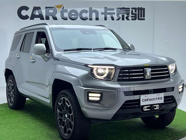 Фото 2 - Tank 700 Hybrid