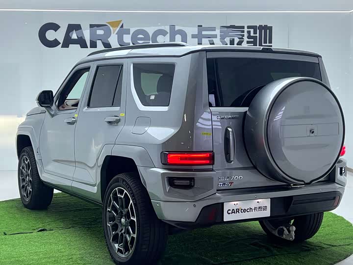 Фото 8 - Tank 700 Hybrid