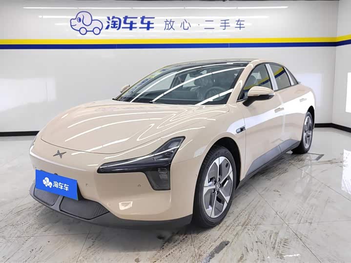 Фото 1 - XPeng Mona M03