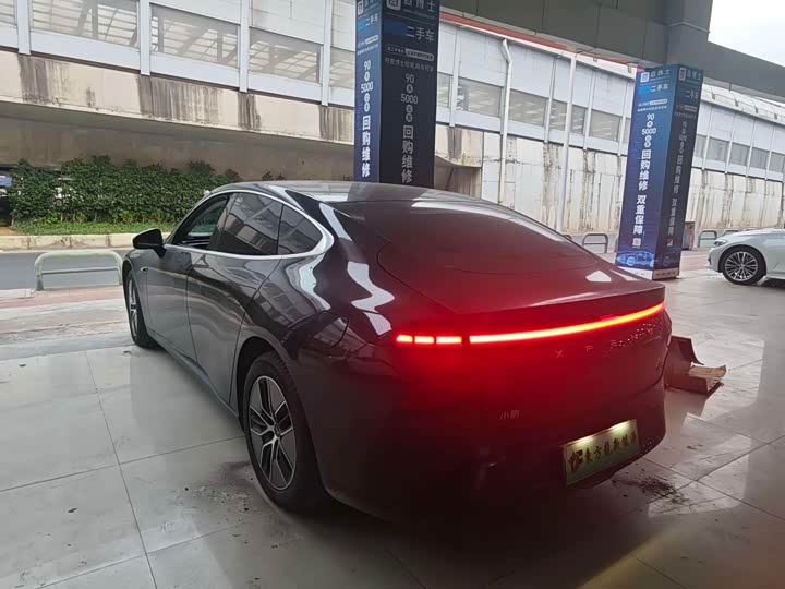 Фото 5 - XPeng P7