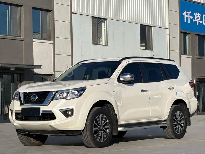 Фото 1 - Nissan Terra