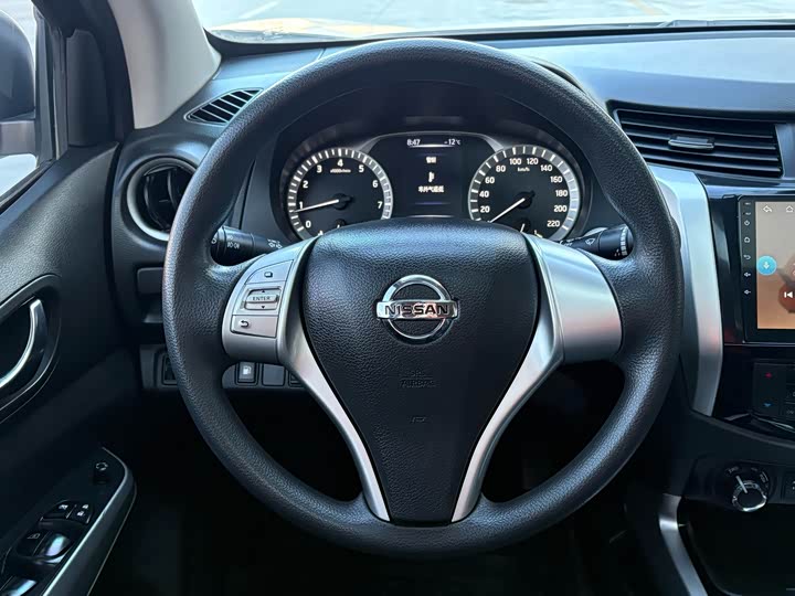 Фото 8 - Nissan Terra