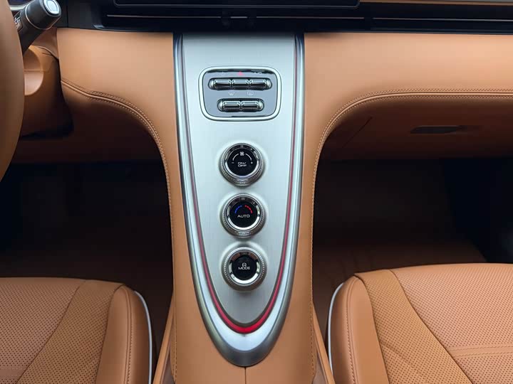 Фото 8 - Ora Lightning Cat (07)