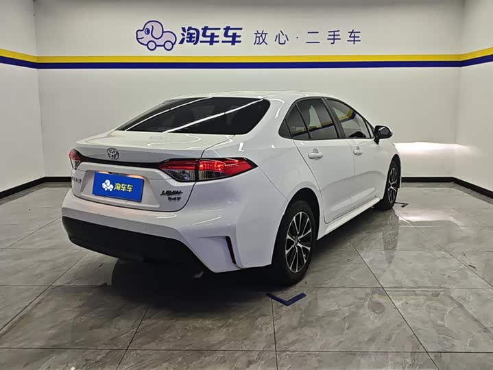 Фото 3 - Toyota Levin