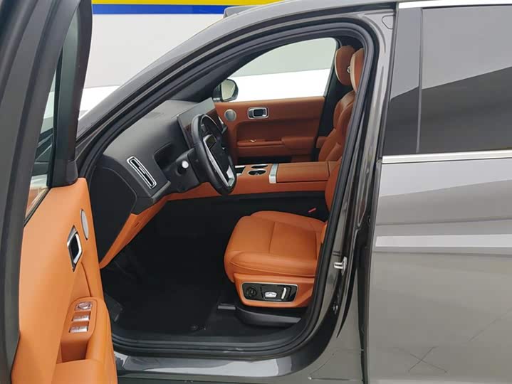 Фото 9 - LiXiang L7