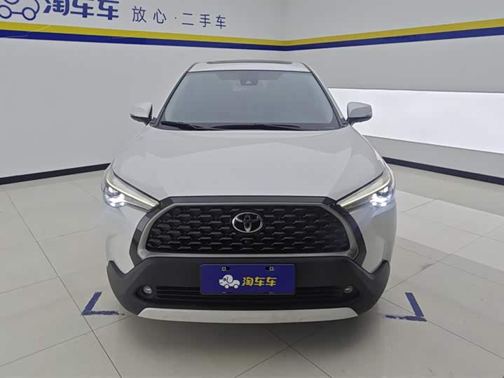 Фото 2 - Toyota Corolla Cross