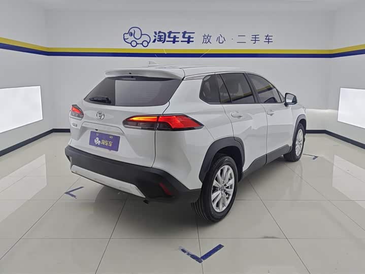 Фото 3 - Toyota Corolla Cross