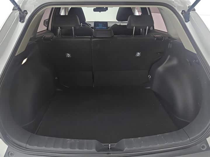 Фото 4 - Toyota Corolla Cross