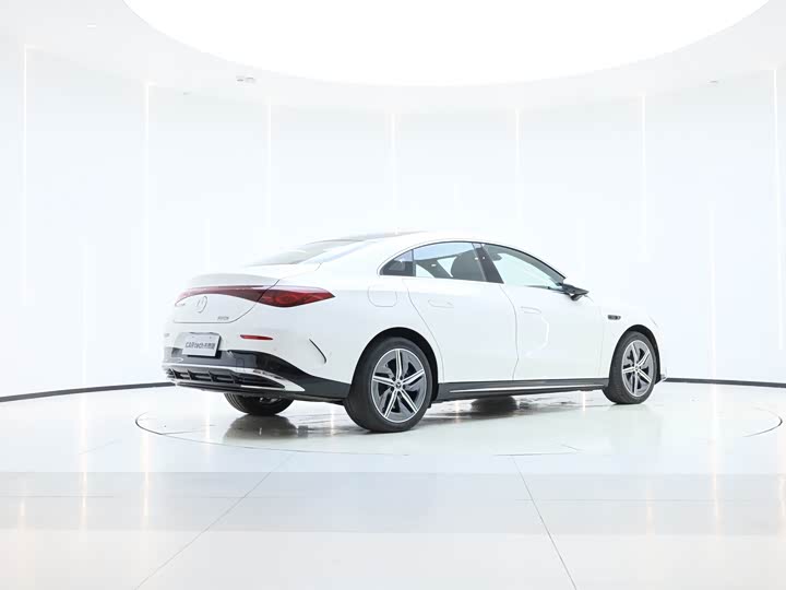 Фото 8 - Mercedes-Benz CLA-Class EV