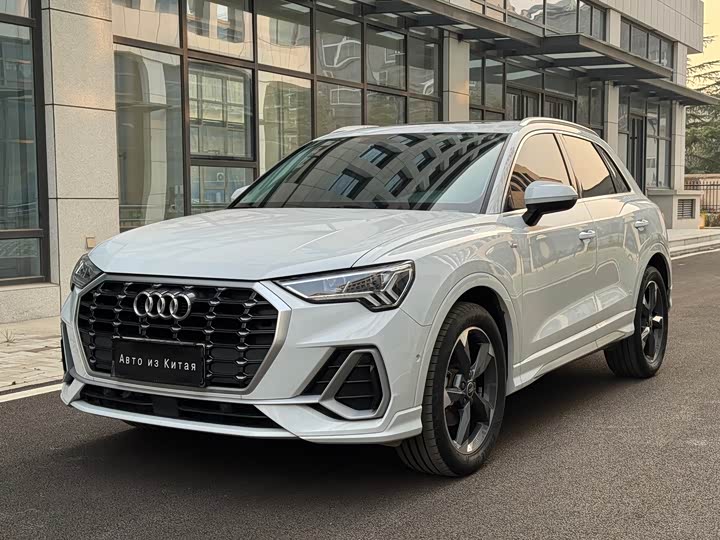 Фото 1 - Audi Q3