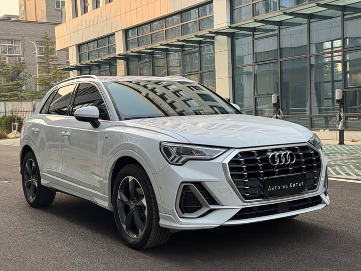 Фото 3 - Audi Q3