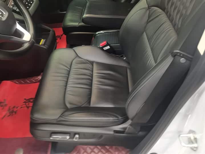 Фото 9 - Honda Elysion