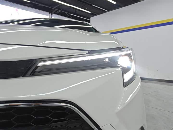 Фото 5 - Toyota Levin