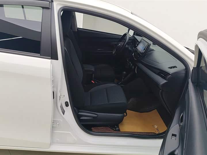 Фото 8 - Toyota Vios FS