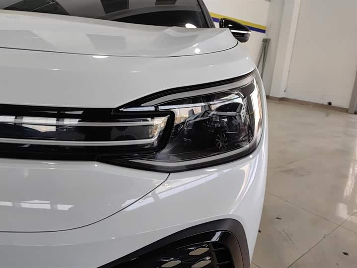 Фото 5 - Volkswagen ID.6 Crozz