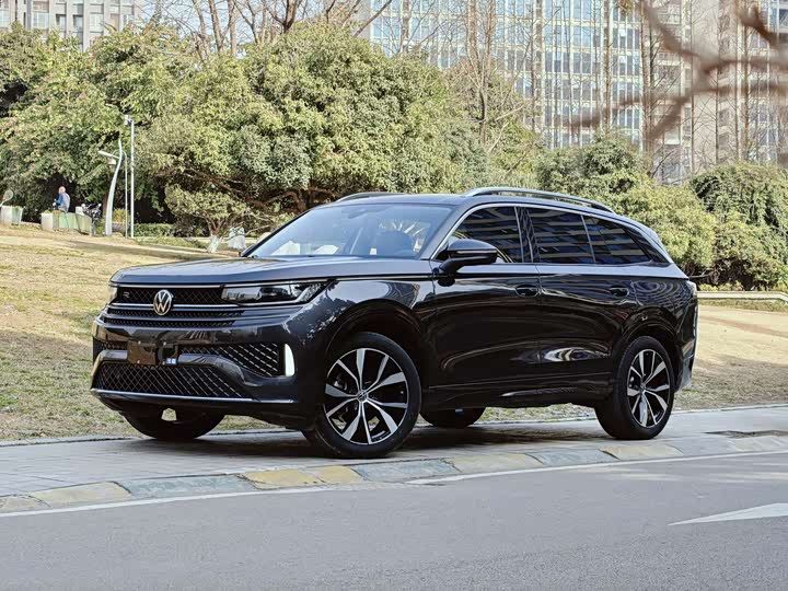 Фото 1 - Volkswagen Tavendor