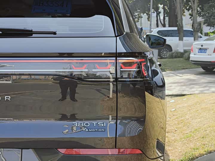 Фото 6 - Volkswagen Tavendor