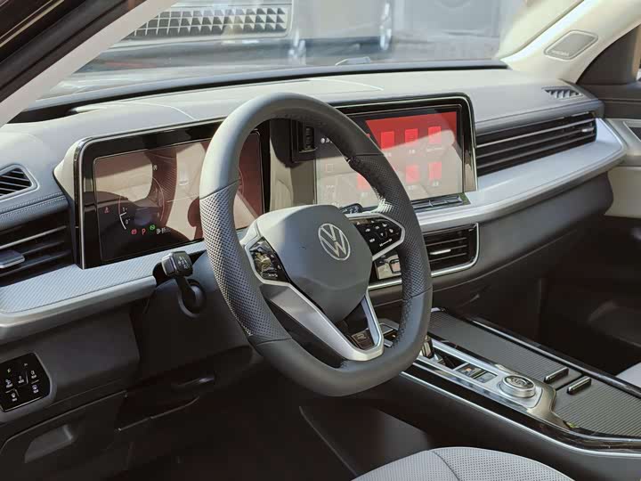 Фото 7 - Volkswagen Tavendor