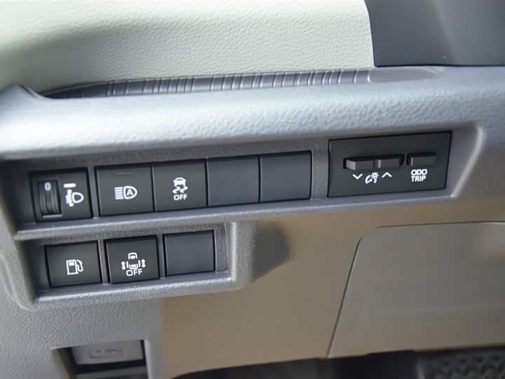 Фото 5 - Toyota Sienna