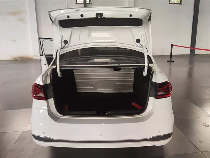 Фото 4 - Jetta VA3