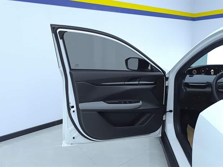 Фото 7 - Changan UNI-V