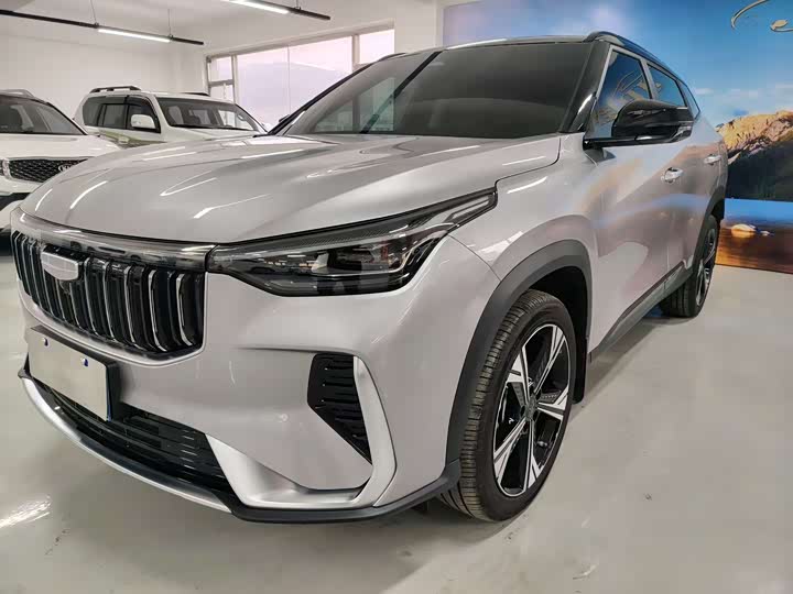 Фото 1 - Geely Atlas