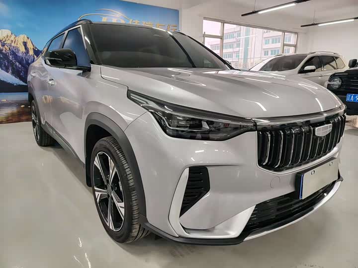 Фото 3 - Geely Atlas