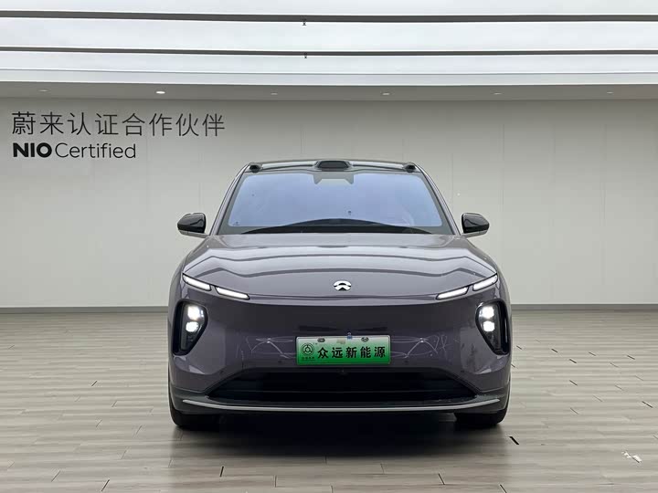 Фото 2 - Nio EC6