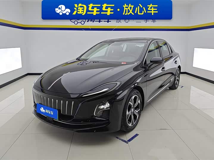 Фото 1 - Hongqi E-QM5