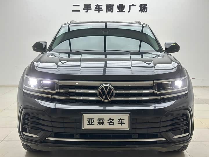 Фото 2 - Volkswagen Teramont X