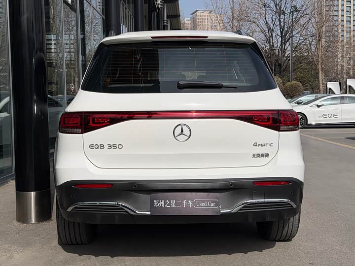 Фото 3 - Mercedes-Benz EQB