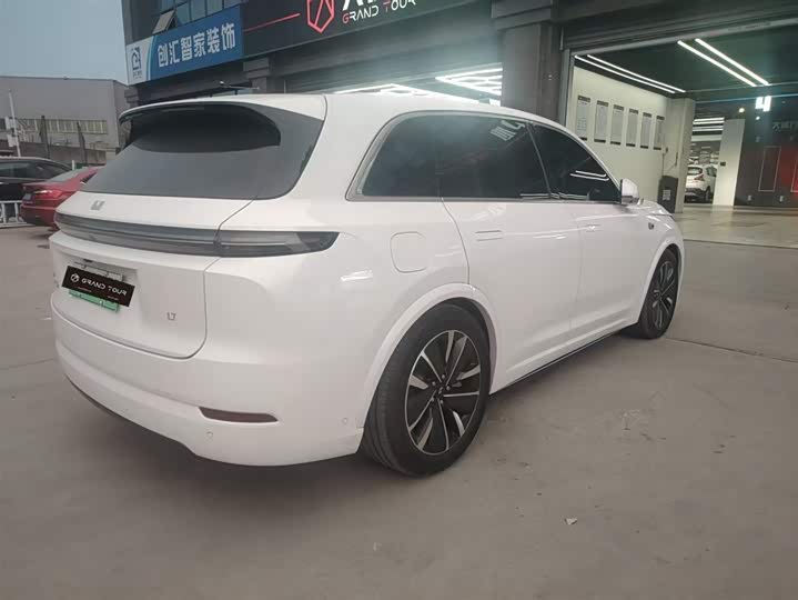 Photo 5 - LiXiang L7