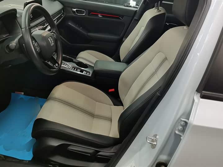 Фото 9 - Honda Civic