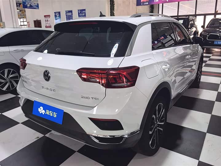 Фото 3 - Volkswagen T-Roc