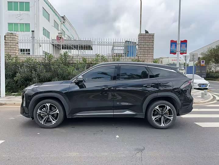 Фото 5 - Geely Galaxy L7