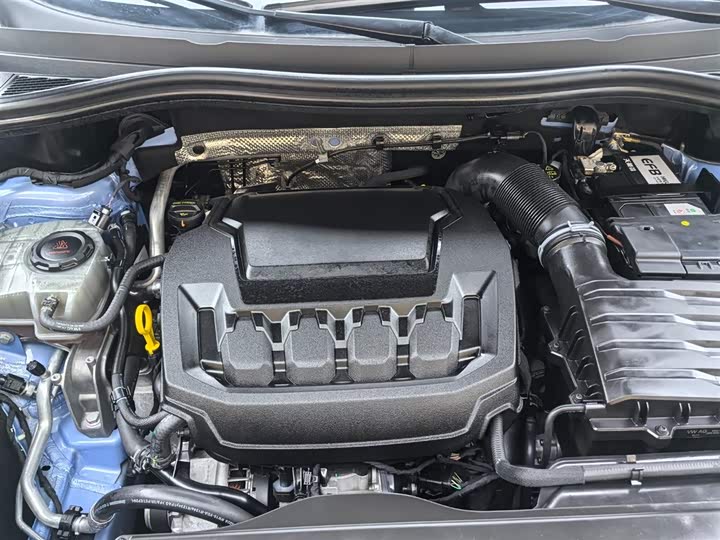 Фото 6 - Volkswagen Tiguan L Pro