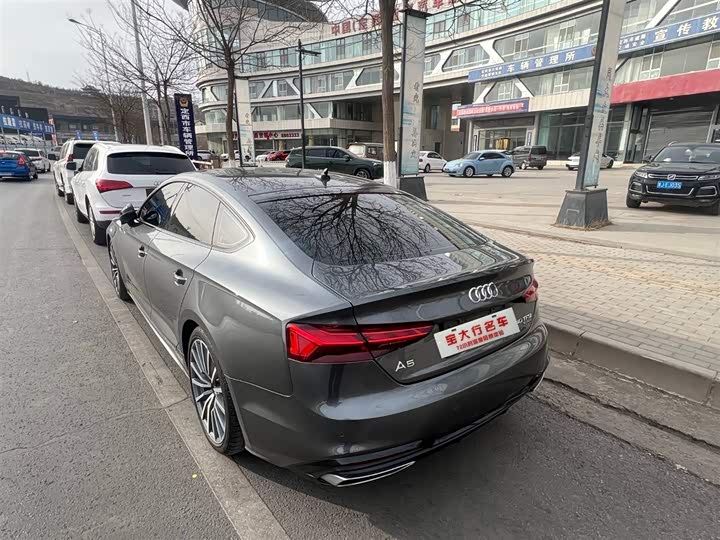 Фото 3 - Audi A5