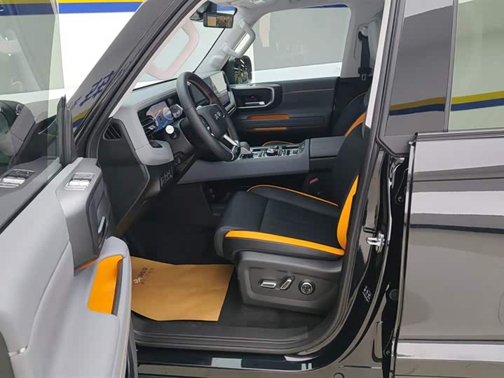 Фото 9 - BAIC Beijing BJ40 Hybrid