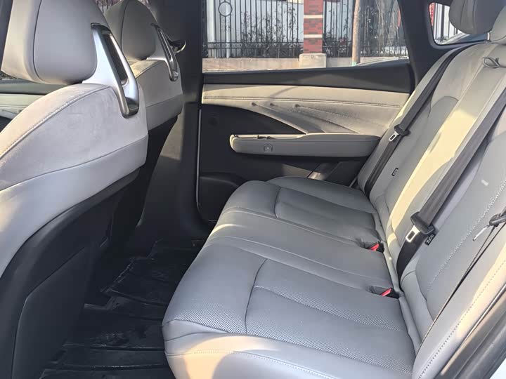 Фото 6 - Nissan N7