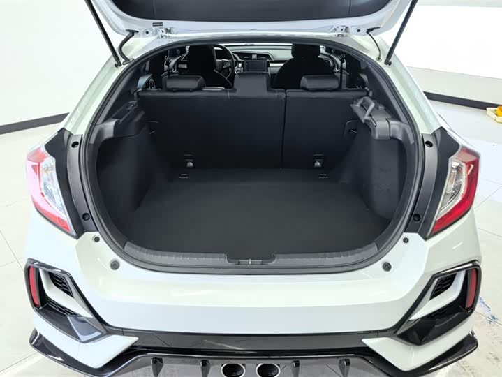 Фото 4 - Honda Civic