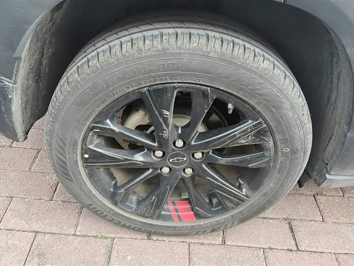 Фото 6 - Chevrolet Tracker