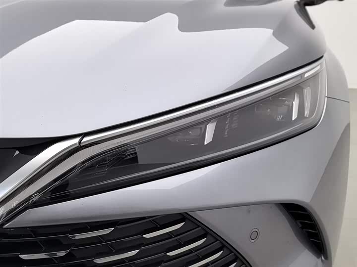 Фото 7 - BYD Qin L