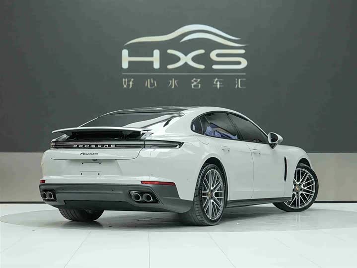 Фото 4 - Porsche Panamera